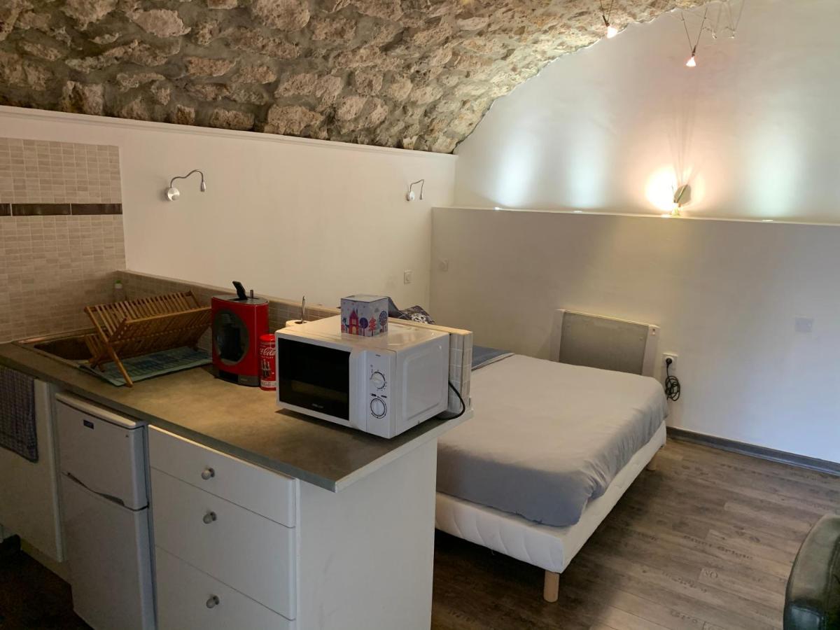 La Grotte Apartment La Garde Adhemar Ngoại thất bức ảnh