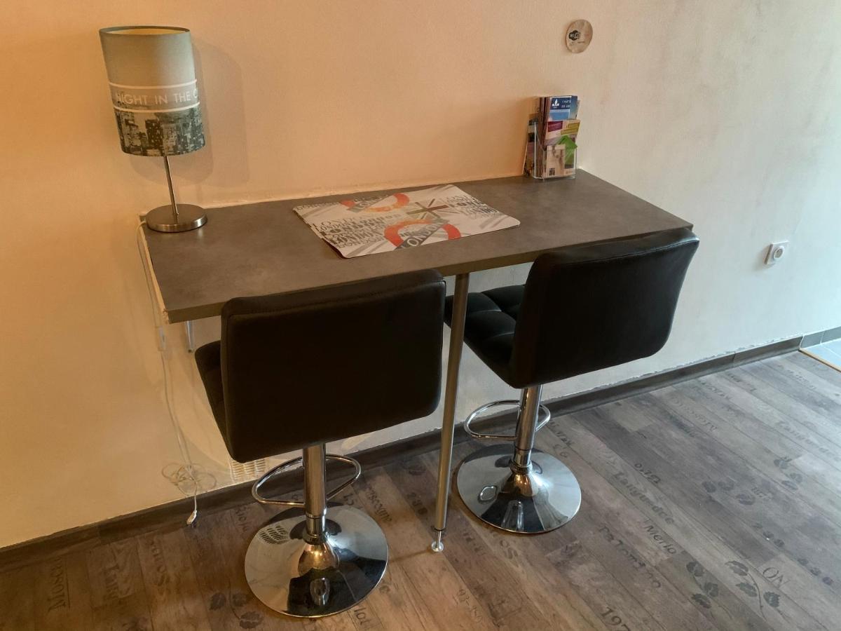 La Grotte Apartment La Garde Adhemar Ngoại thất bức ảnh